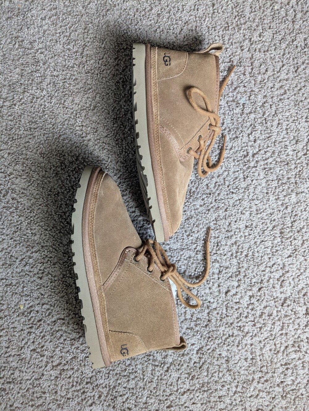 🐻 UGG Neumel Boots in Chestnut 🤎 - Picture 4 of 10